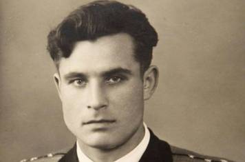 vasili-arkhipov-portrait